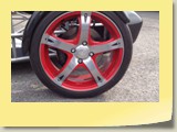 Colour coded wheels were also Ferrari red